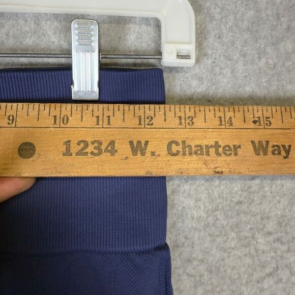 Pink Victoria's Secret Ultimate Women's Medium Blue High Waisted Ankle Leggings - Picture 2 of 6